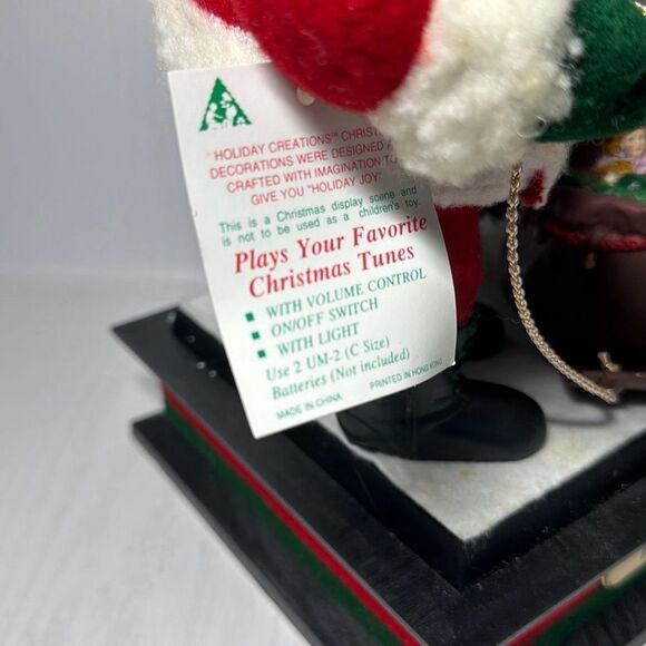 1993 - Holiday Creations    SANTA CLAUS Light-Up Scene    Plays Christmas Carols - Picture 7 of 9